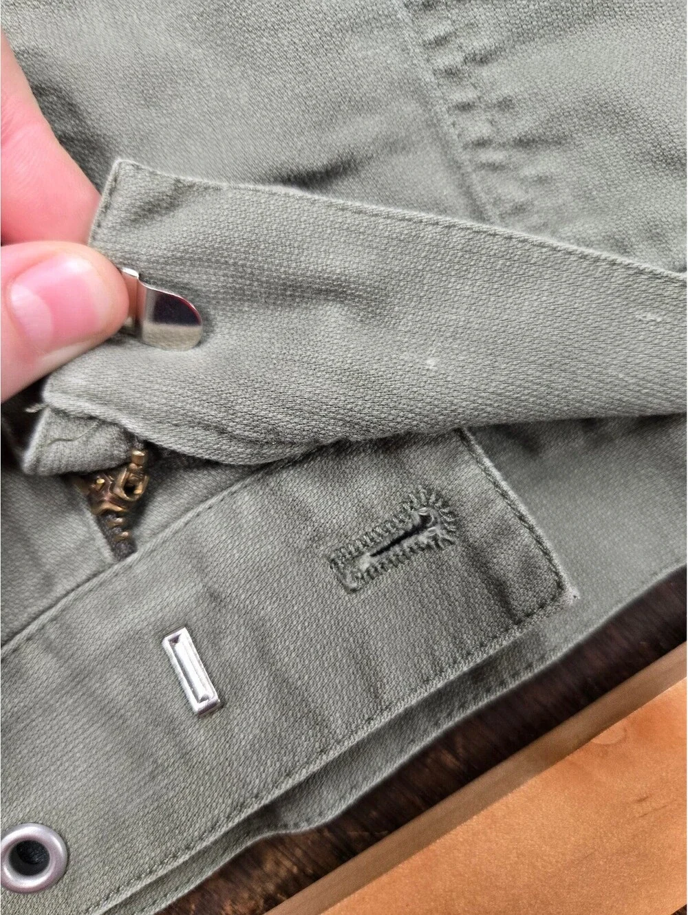 Signature Jones NY Olive Green Cargo Shorts